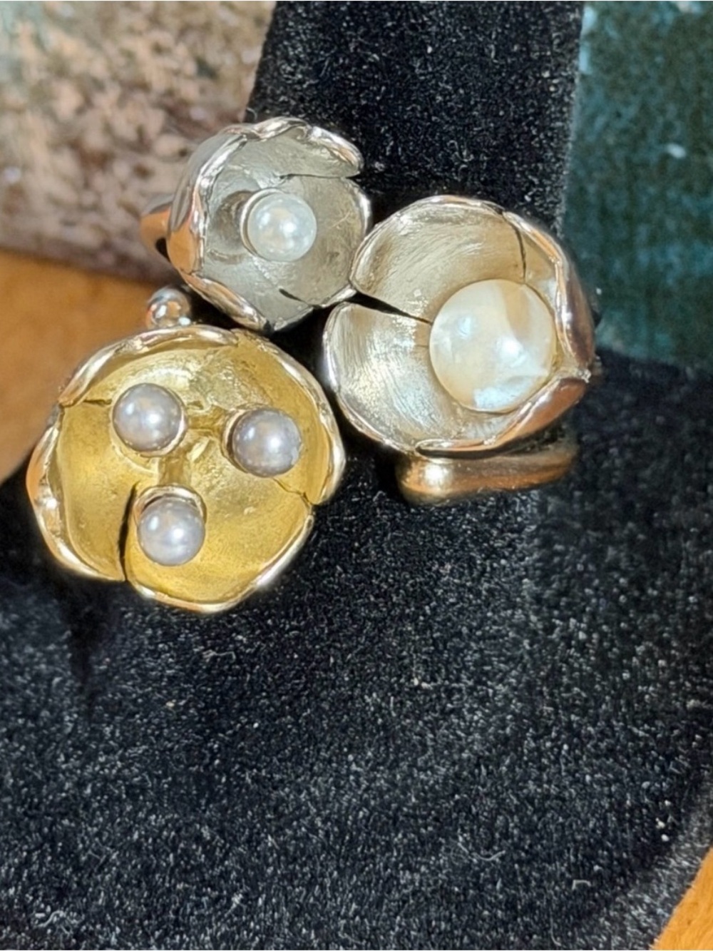 COACH Tea Rose/ Pearl/ Silver Stackable Ring Set/ 2 Rings/ Size 7 & Adjustable